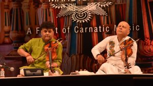 சகோதரர்கள் கணேஷ் (இடது) மற்றும் குமரேஷ் (வடக்கு) ஆகியோர் விழாவை நிறைவு செய்தனர் | சிறப்பு ஏற்பாட்டின் மூலம்