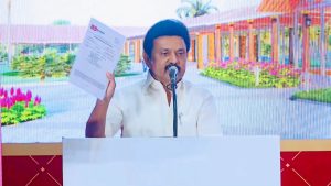 தமிழக முதல்வர் மு.க. ஸ்டாலின் ஜனவரி 23, 2025 அன்று சென்னையில் மாநில தொல்லியல் துறை அறிக்கையை வெளியிட்டார். பின்னர் அவர் X இல் பதிவிட்டார்: மிகுந்த பெருமையுடன், நான் உலகிற்கு அறிவித்தேன்: “இரும்பு யுகம் தமிழ் மண்ணில் தொடங்கியது!” | X/@mkstalin