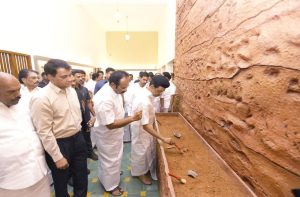 2023 மார்ச் மாதம் சிவகங்கையில் கீழடி அருங்காட்சியகத்தை தமிழக முதல்வர் மு.க.ஸ்டாலின் திறந்து வைத்தார் | புகைப்படம்: X/@ANI