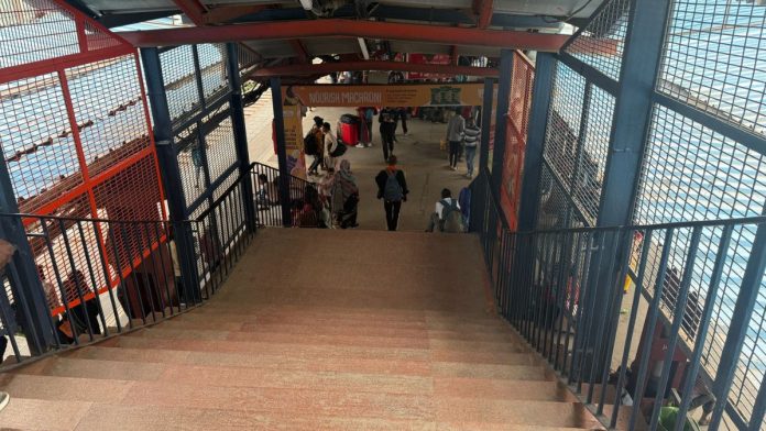 ஞாயிற்றுக்கிழமை புது தில்லி ரயில் நிலையத்தில் 14-15 நடைமேடைகள் | மிருணாளினி தியானி | திபிரிண்ட்