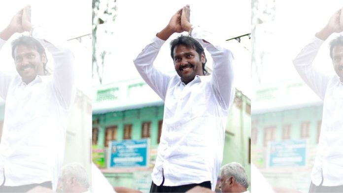 வி விஜய பிரபாகரன் | புகைப்படம்: Instagram, @vijayaprabhakaran_vjp