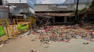 கரூர் வேலுசாமிபுரத்தில் நடிகரும் அரசியல்வாதியுமான விஜய்யின் பேரணியின் போது கூட்ட நெரிசல் ஏற்பட்ட இடம் | திபிரிண்ட்/பிரபாகர் தமிழரசு