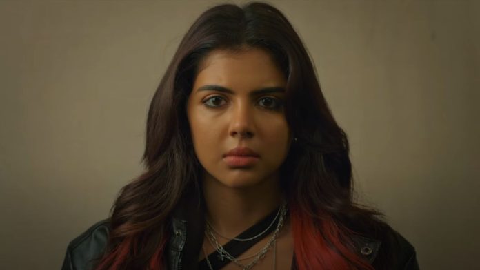 கல்யாணி பிரியதர்ஷன் 'லோக அத்தியாயம் 1: சந்திரா' | YouTube ஸ்கிரீன்கிராப்