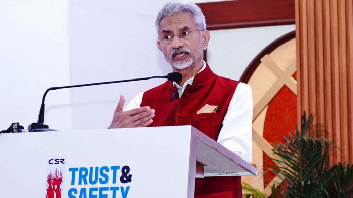 அக்டோபர் 7 ஆம் தேதி புதுதில்லியில் நடைபெறும் டிரஸ்ட் அண்ட் சேஃப்டி இந்தியா விழா 2025 இன் தொடக்க அமர்வில் வெளியுறவு அமைச்சர் எஸ். ஜெய்சங்கர் உரையாற்றுகிறார் | ANI