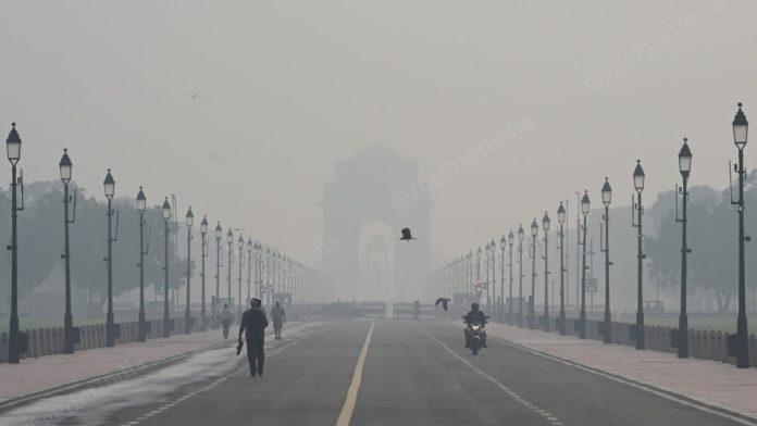 செவ்வாய்க்கிழமை காலை டெல்லியின் மையப்பகுதியில் உள்ள கர்தவ்ய பாதையின் காட்சி | சூரஜ் சிங் பிஷ்ட் | திபிரிண்ட்