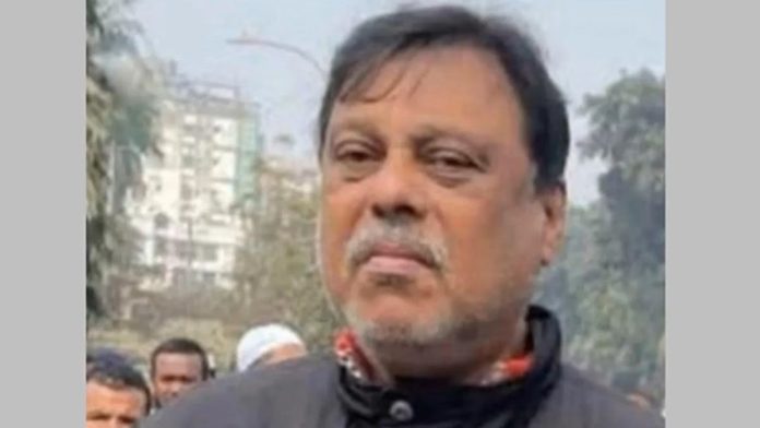 மொஹிபுஸ்ஸாமான் கச்சி (60) குல்னா பெருநகர பிஎன்பியின் முன்னாள் அலுவலக செயலாளராக இருந்தார். | சிறப்பு ஏற்பாட்டின் மூலம்