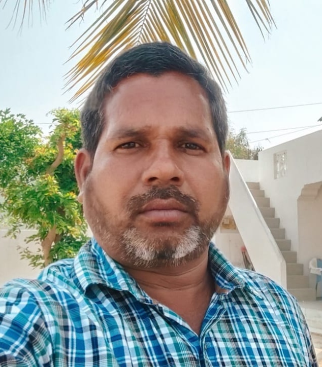 கூட்ட நெரிசலில் மனைவி பிரியதர்ஷினி மற்றும் மகள் தரணிகாவை இழந்த சக்திவேல் | ஸ்வேதா திரிபாதி | திபிரிண்ட்