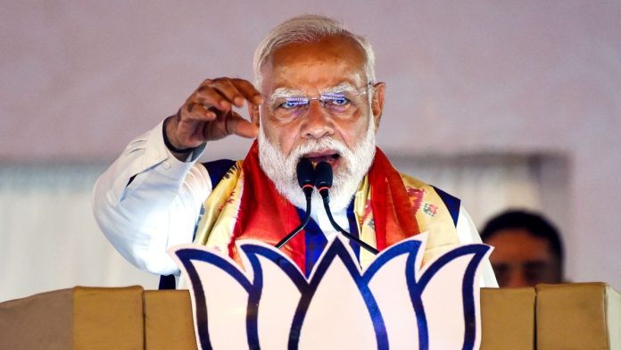பிரதமர் நரேந்திர மோடி தெலங்கானாவில் நடைபெற்ற கூட்டத்தில் உரையாற்றுகிறார் | புகைப்படம்: PTI
