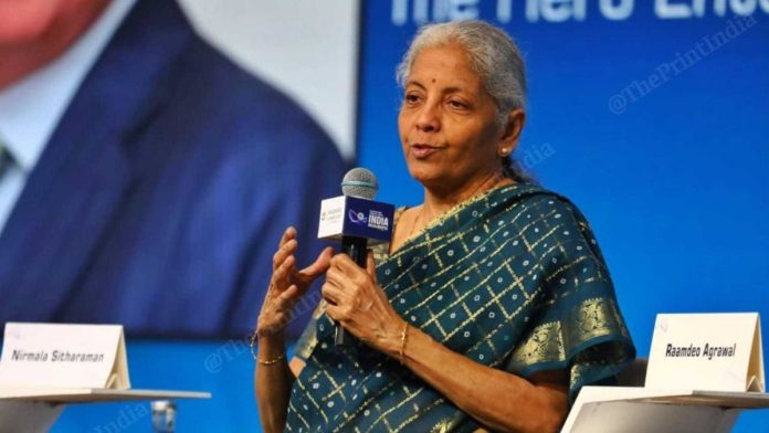 புது தில்லியில் திங்கள்கிழமை நடைபெற்ற 'மைண்ட்மைன் சம்மிட் 2026'-இன் 16-வது பதிப்பின் தொடக்க அமர்வில் நிதியமைச்சர் நிர்மலா சீதாராமன் உரையாற்றினார் | பிரவீன் ஜெயின் | திபிரிண்ட்