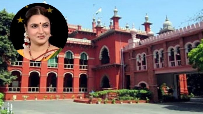 சென்னை உயர் நீதிமன்றம் மற்றும் (சிறிய படத்தில்) நடிகை சுகன்யா | ANI/Commons