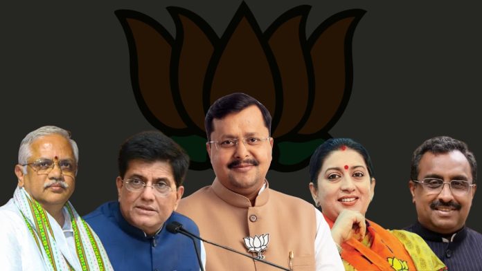 (இடமிருந்து வலமாக) பி.எல். சந்தோஷ், பியூஷ் கோயல், நிதின் நபின், ஸ்மிருதி இரானி மற்றும் ராம் மாதவ் | திபிரிண்ட்