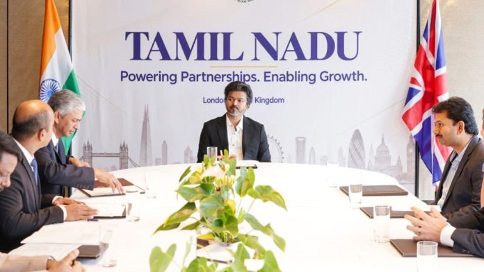 இந்த வாரத் தொடக்கத்தில் லண்டனில் பிற அதிகாரிகளுடன் தமிழ்நாடு முதலமைச்சர் சி. ஜோசப் விஜய் | பிடிஐ